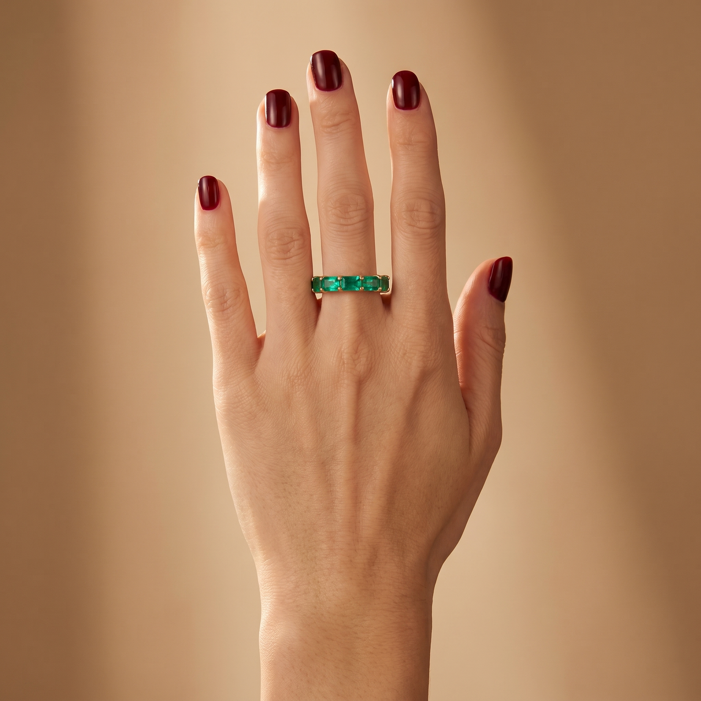 Nexus Tennis Ring – Colombian Green Emerald