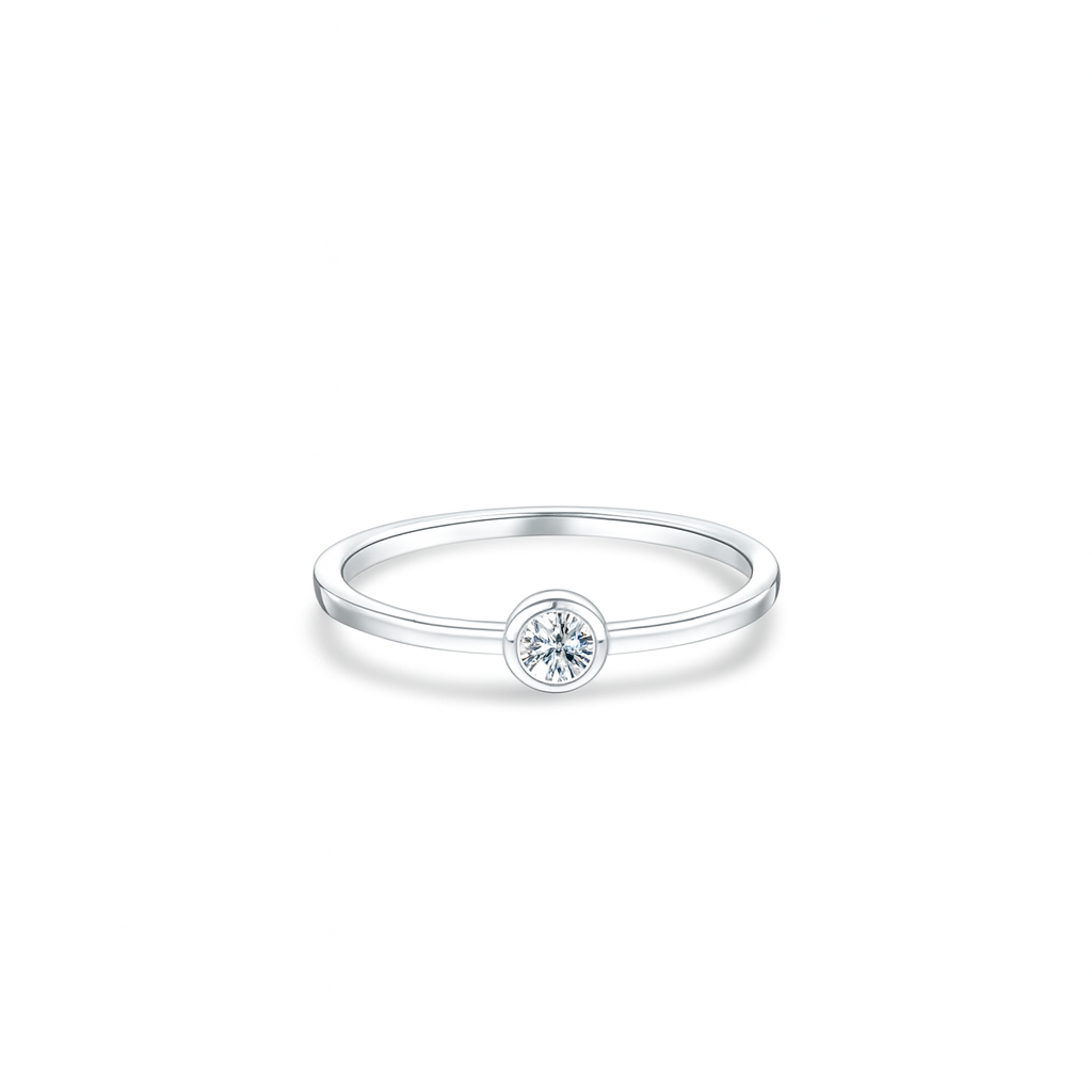 Forma Mini Solitaire Ring – White Diamond