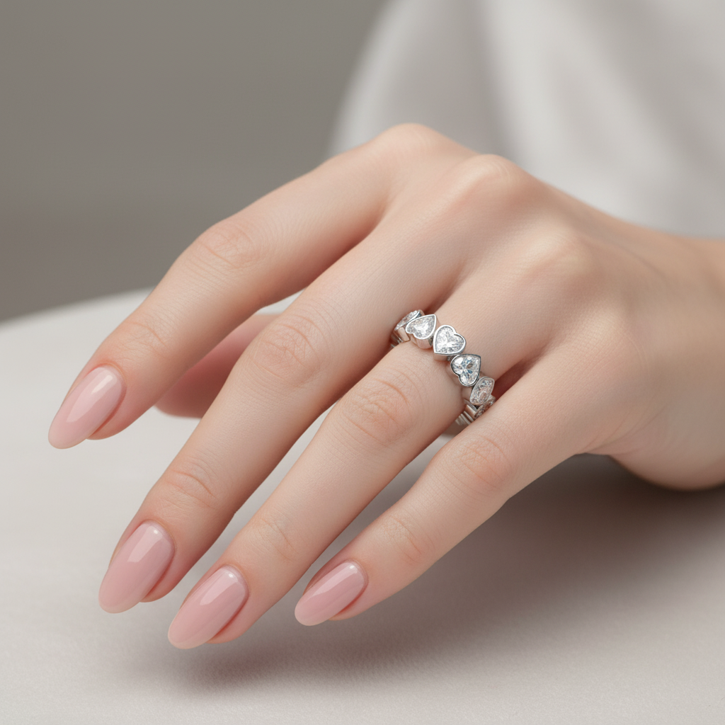 Amore Frame Eternity Ring – Light Blue Aquamarine