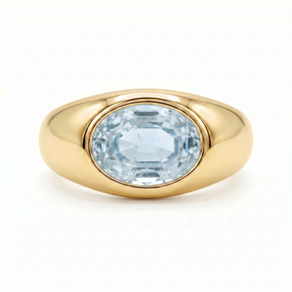 Velara Lateral Signet Ring – Light Blue Aquamarine