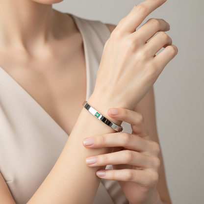 Aria Uno Elemental Bangle – Light Pink Sapphire