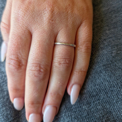 Ridge Mini Ring
