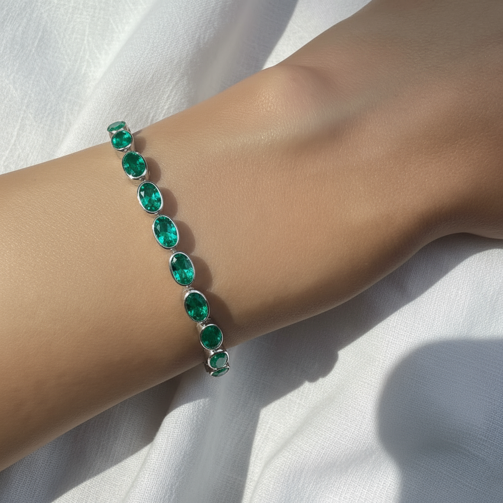 Velara Frame Tennis Bracelet – Colombian Green Emerald