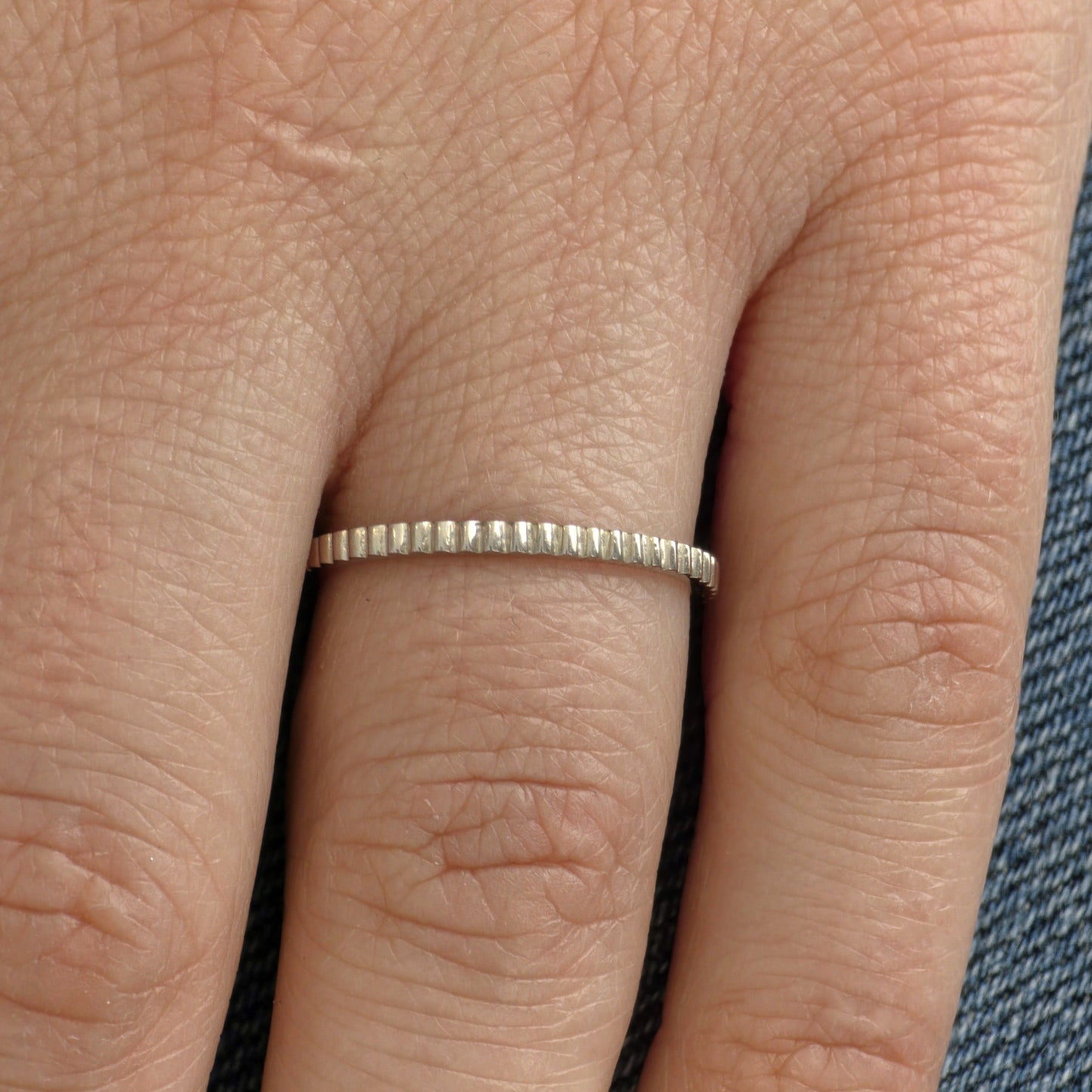 Edge Mini Ring