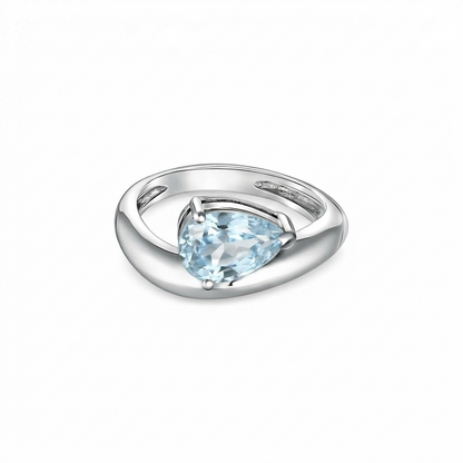 Nova Wave Solitaire Ring – Light Blue Aquamarine