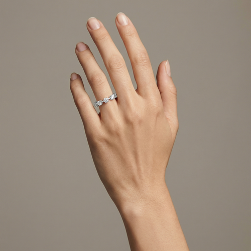 Linea Maxi Station Ring – White Diamond