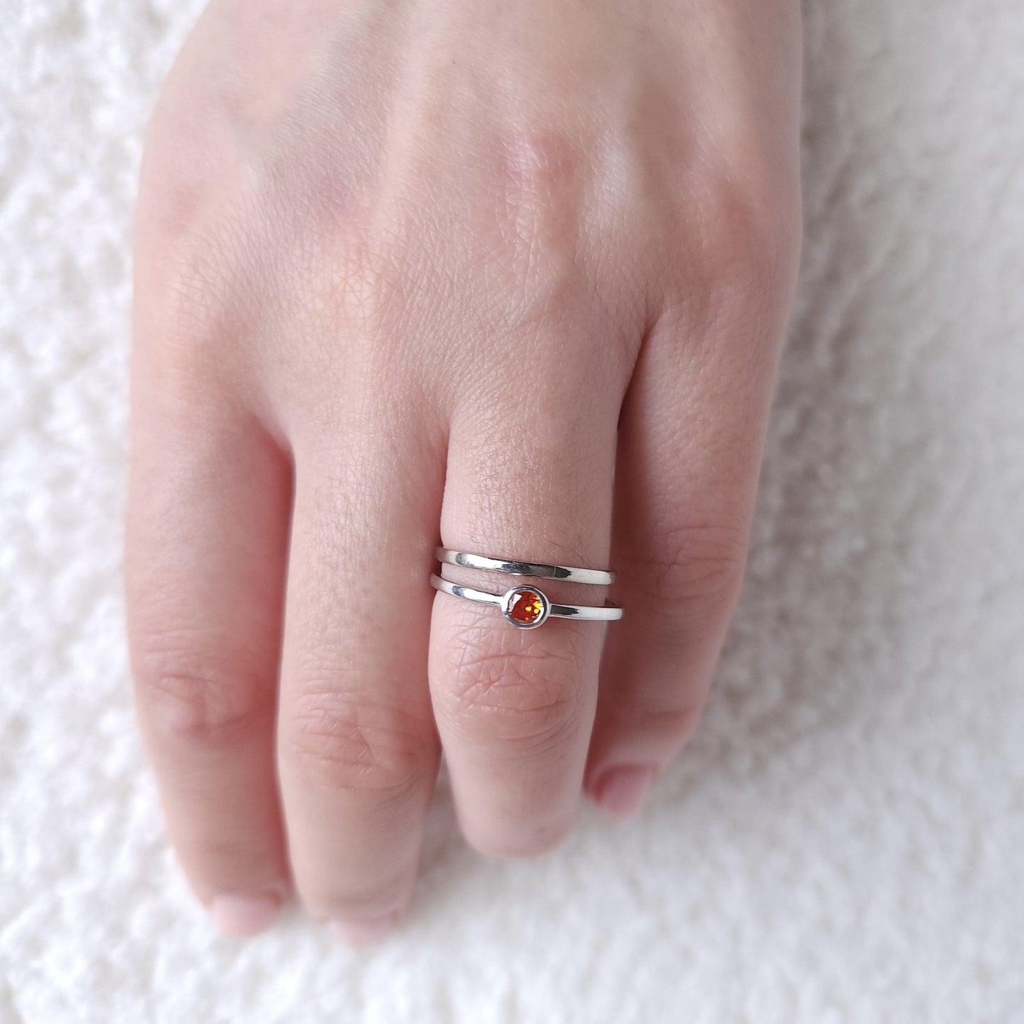 Fine Band Mini Ring