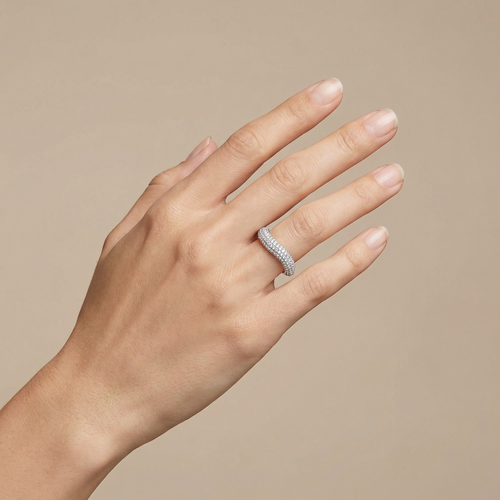 Linea Wave Ring – White Diamond