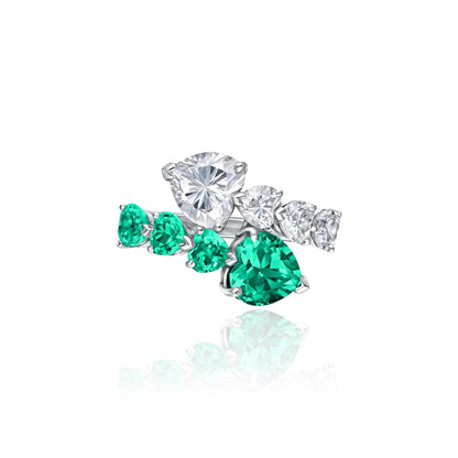 Amore Twist Ring – Colombian Green Emerald