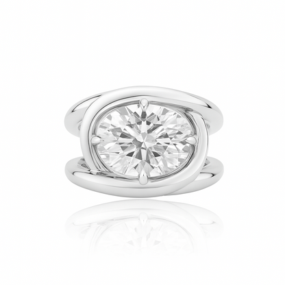 Velara Twist Ring – White Diamond