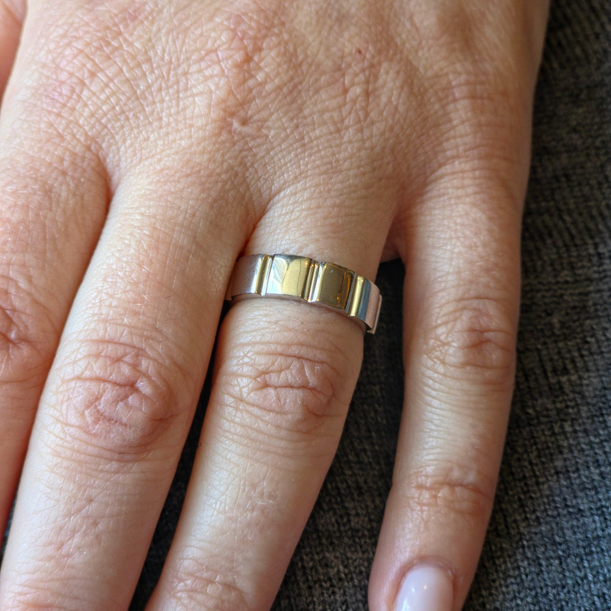 Bolt Grande Ring