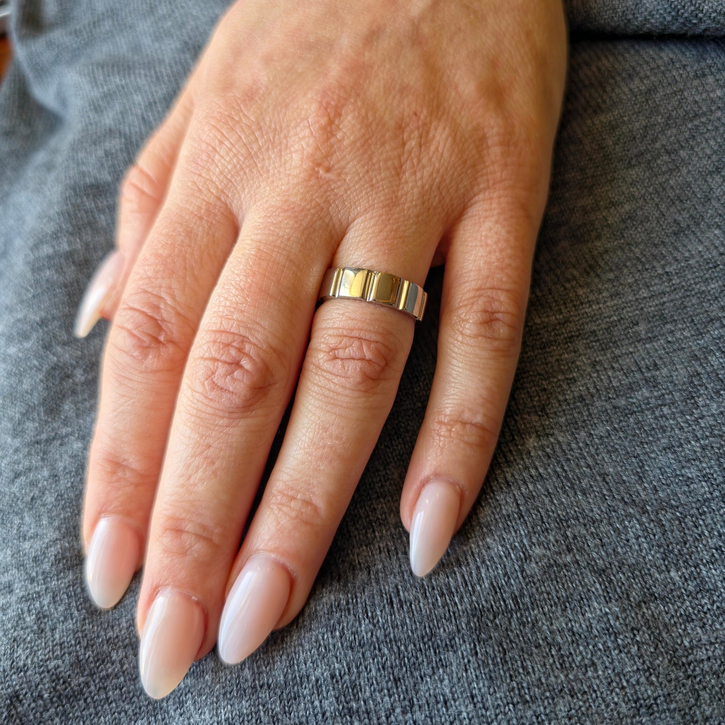 Bolt Grande Ring