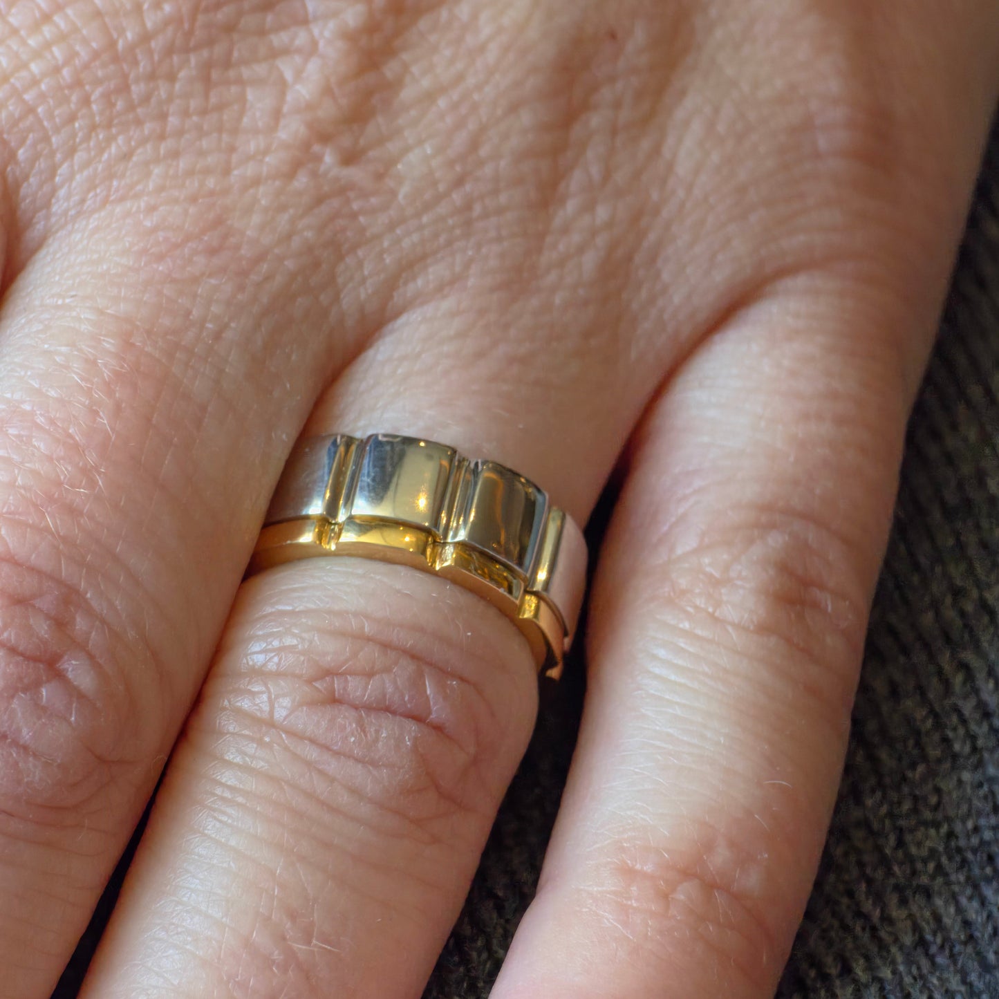 Bolt Grande Ring