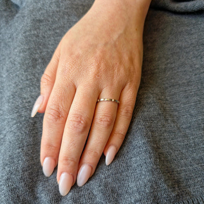 Bolt Mini Ring