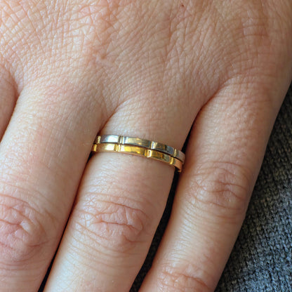 Bolt Mini Ring