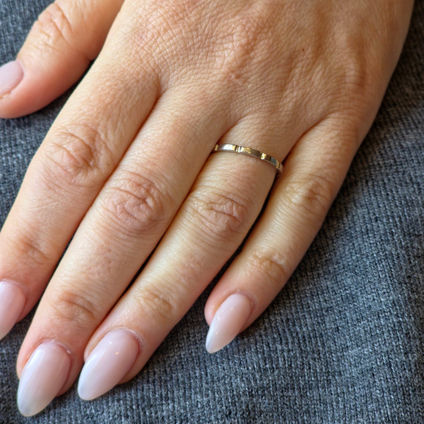 Bolt Mini Ring
