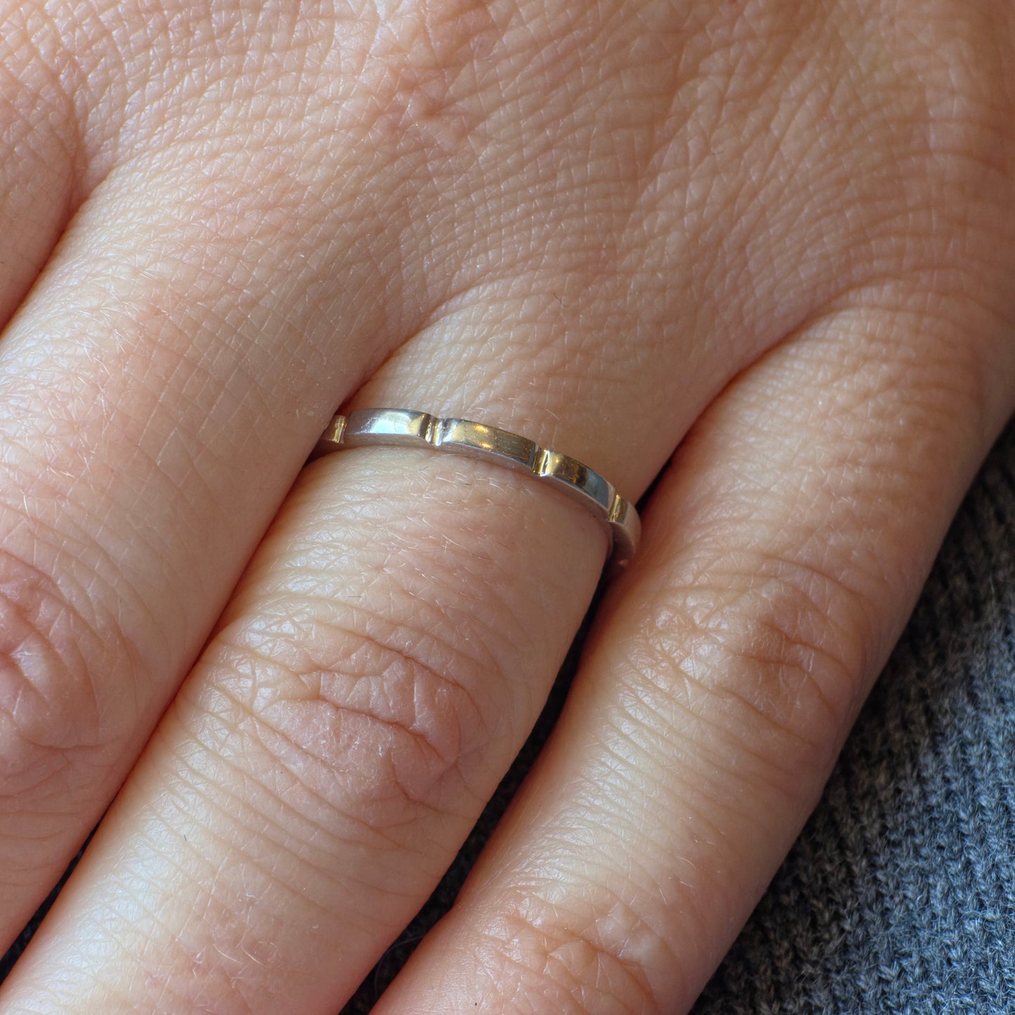 Bolt Mini Ring