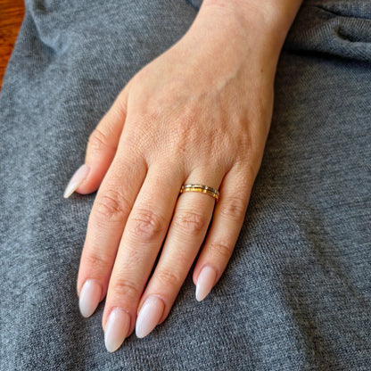 Bolt Mini Ring
