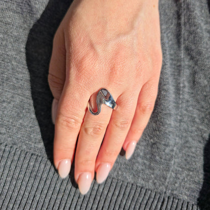 Crest Ring