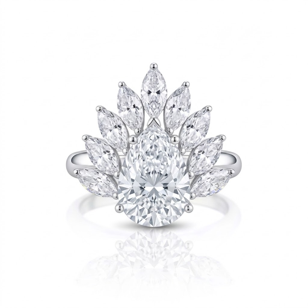 Nova Pavone Ring – White Diamond