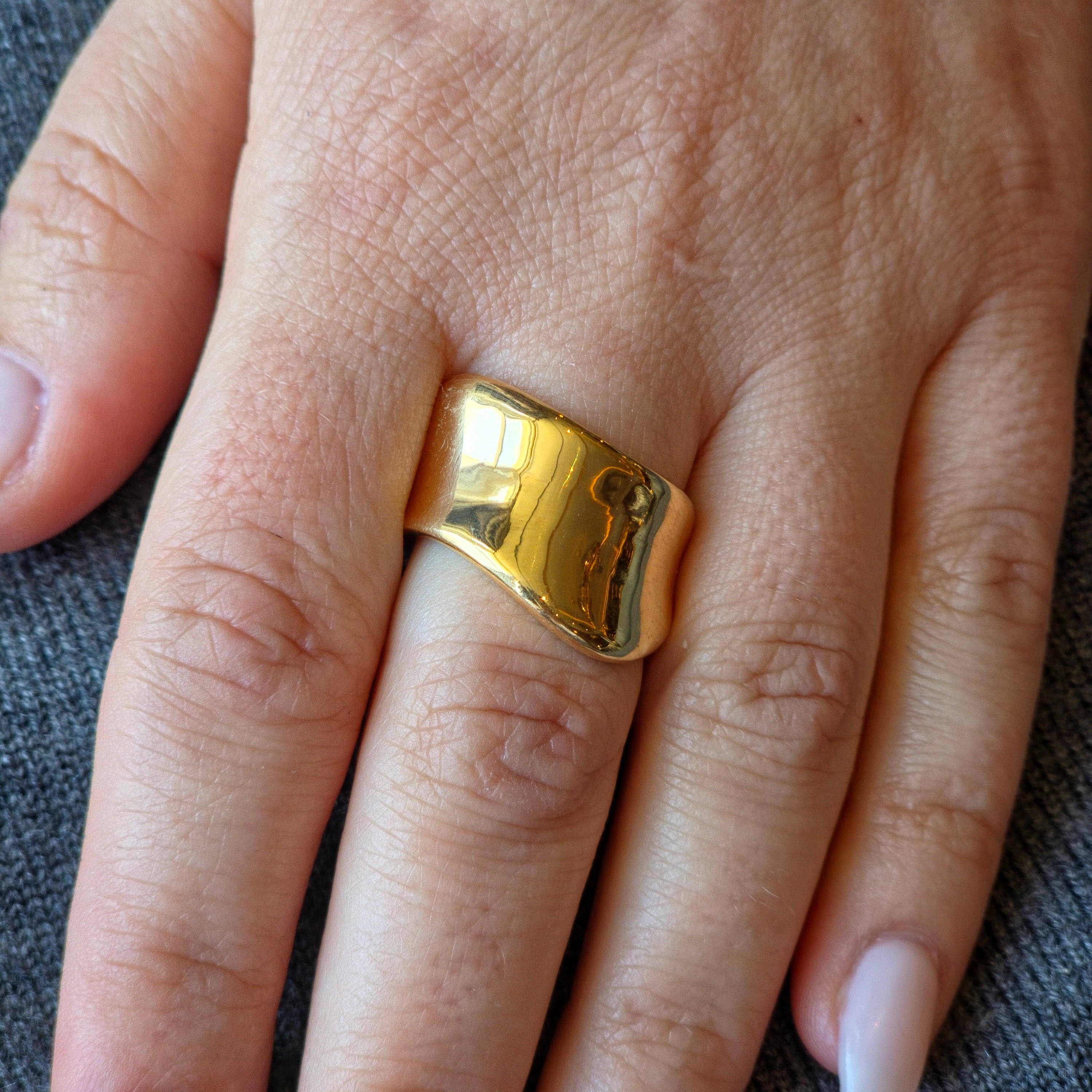 Flux Ring