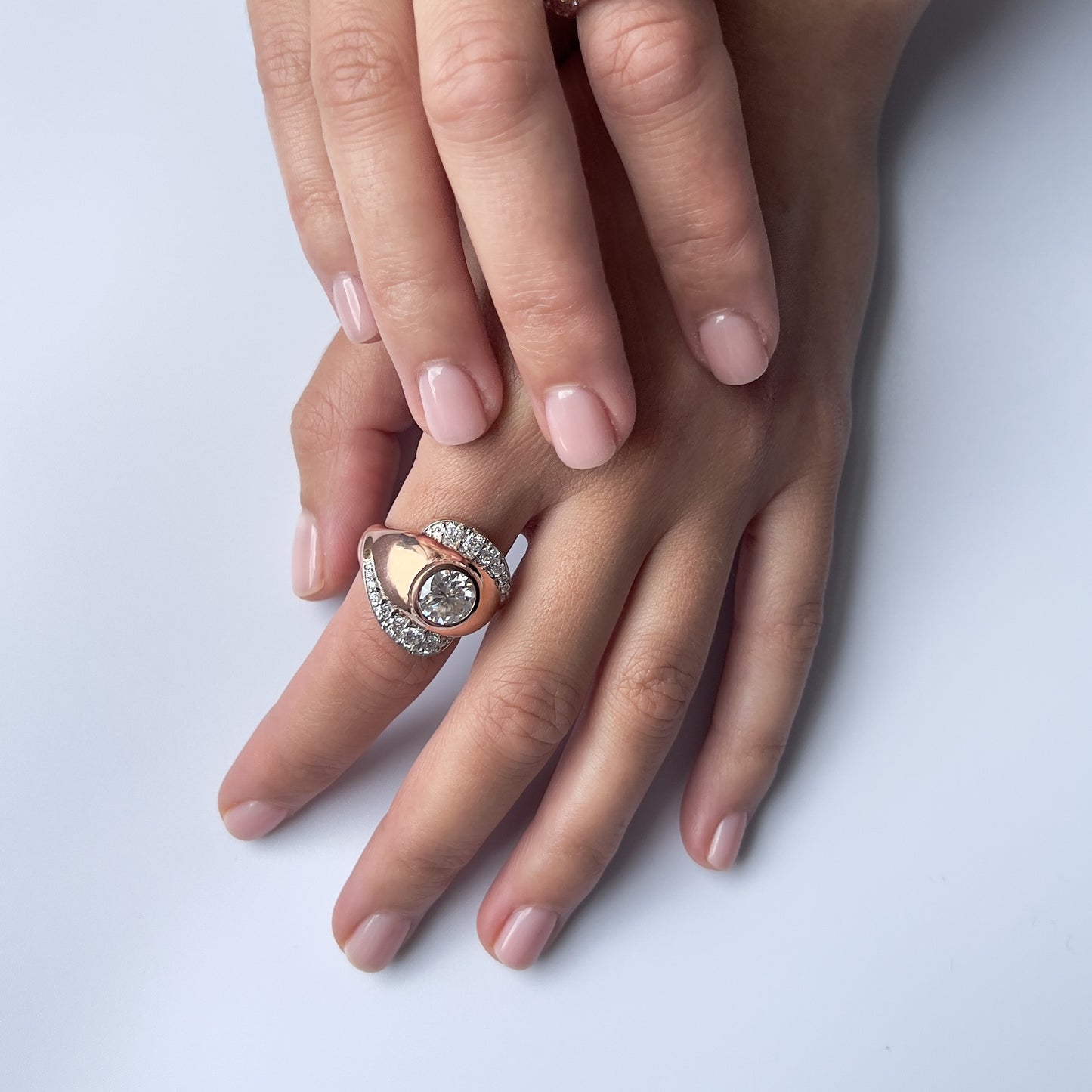 Forma Statement Ring – White Diamond