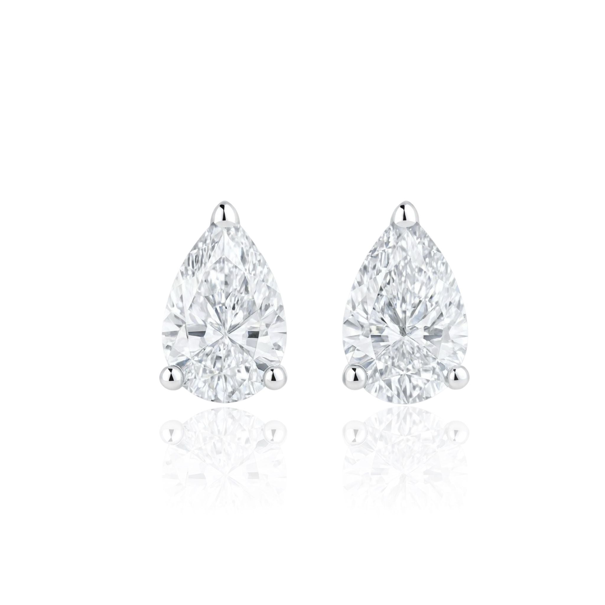 Nova Stud Earrings – White Diamond