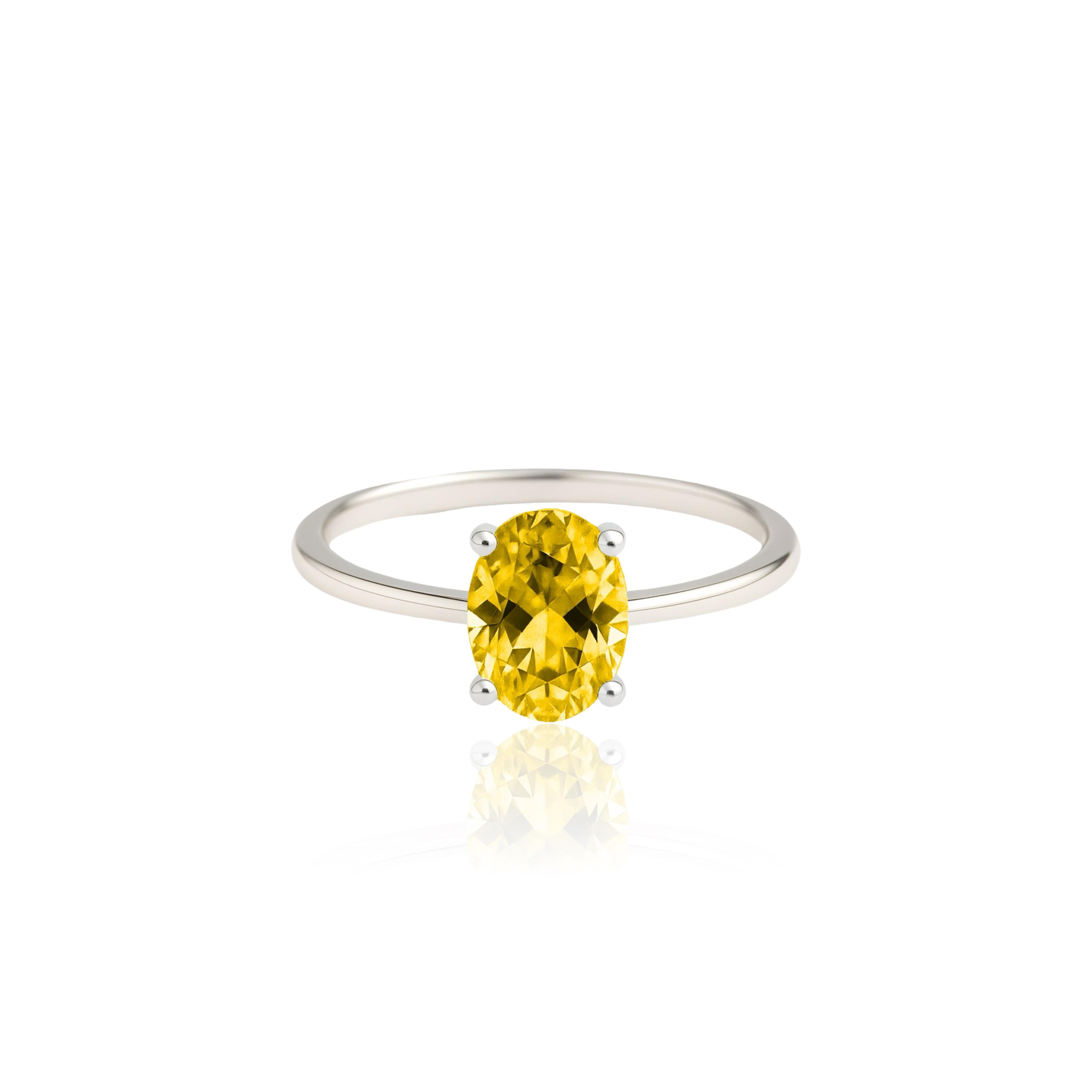 Velara Solitaire Ring – Yellow Sapphire