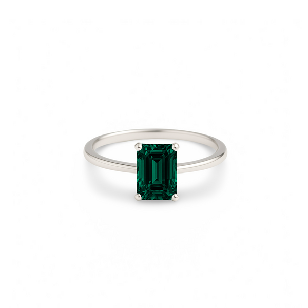 Nexus Solitaire Ring – Zambian Green Emerald