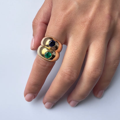 Forma Signet Ring – Blue Sapphire