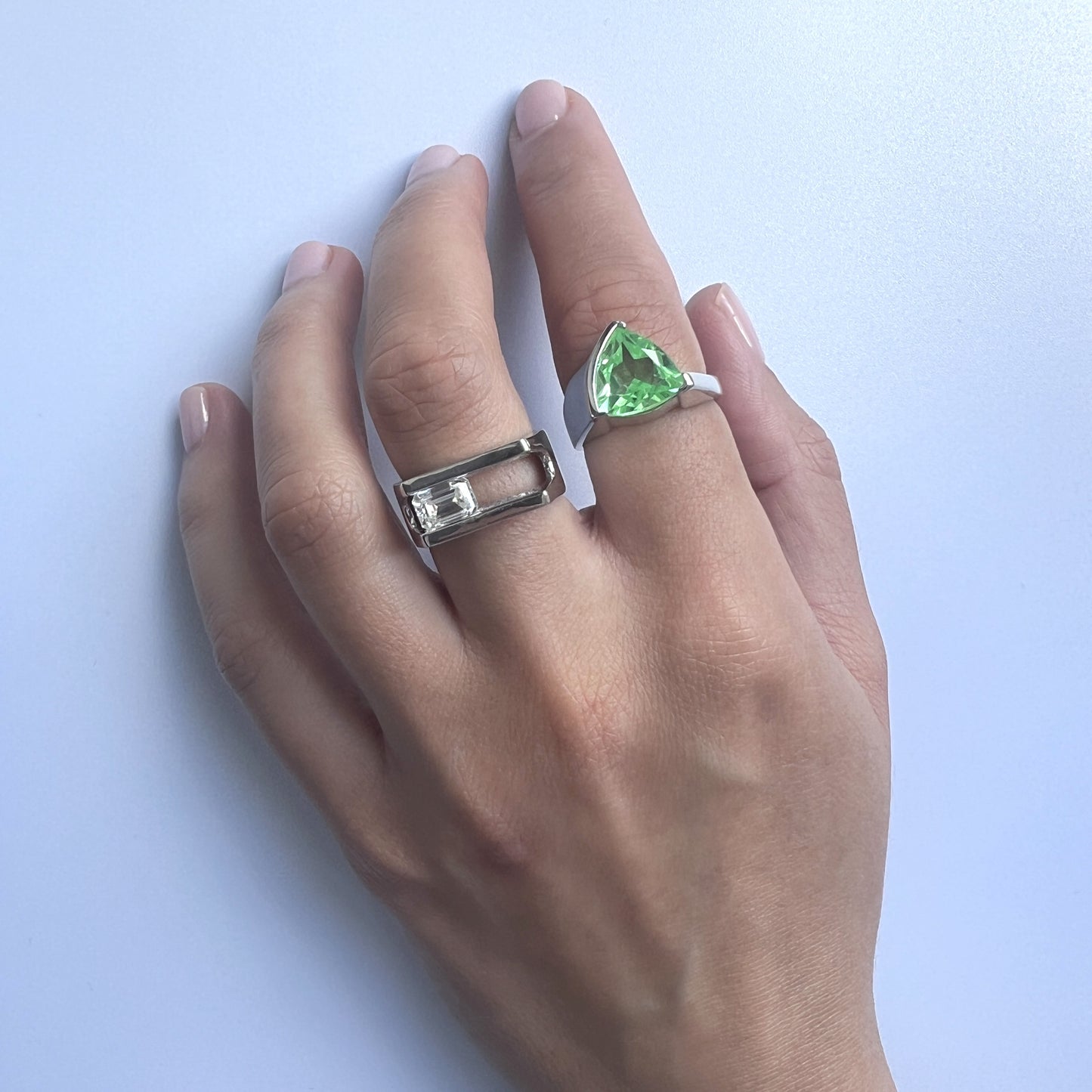 Nexus Journey Ring – Zambian Green Emerald