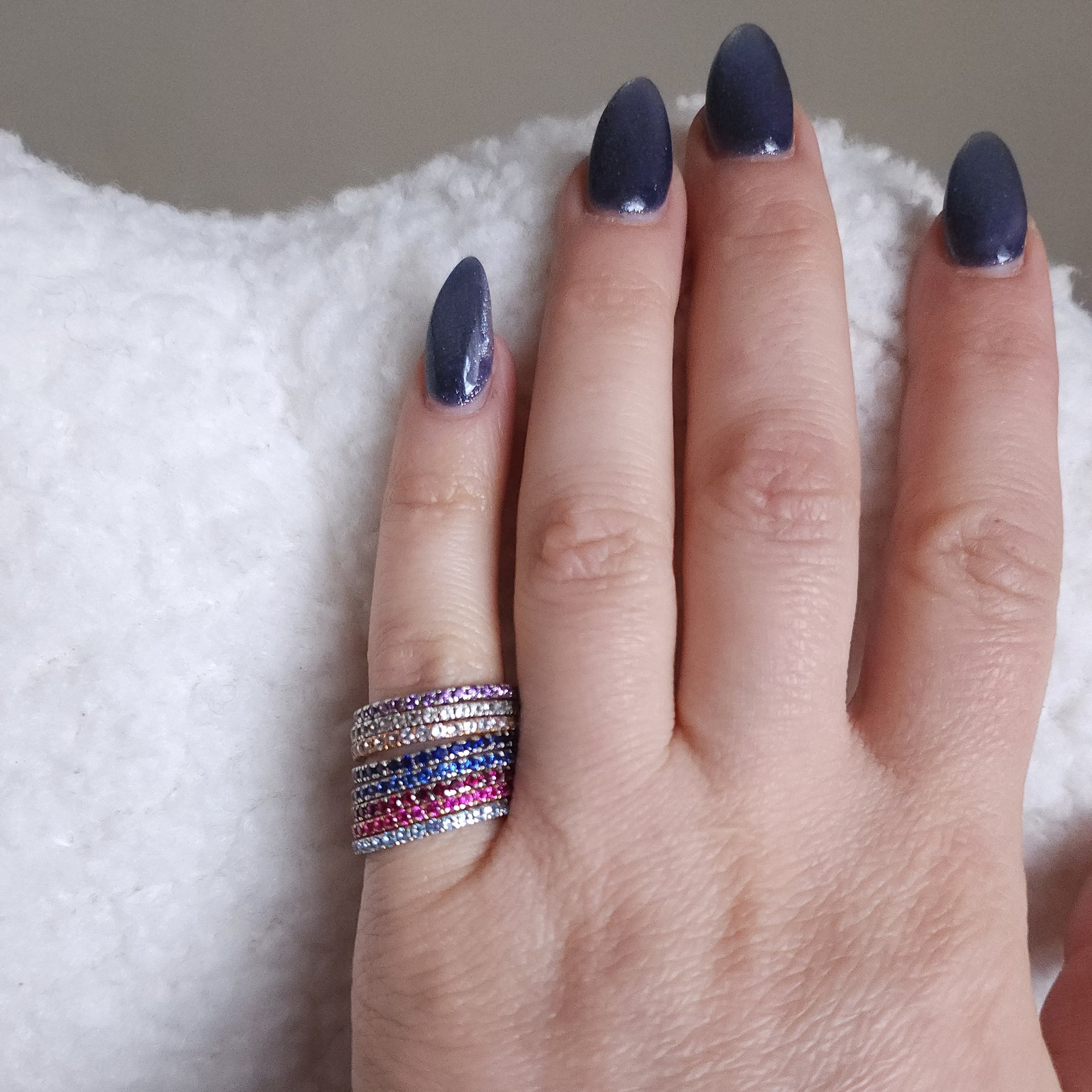 Linea Mini Ring – Zambian Green Emerald