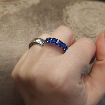 Nexus Eternity Ring – Blue Sapphire