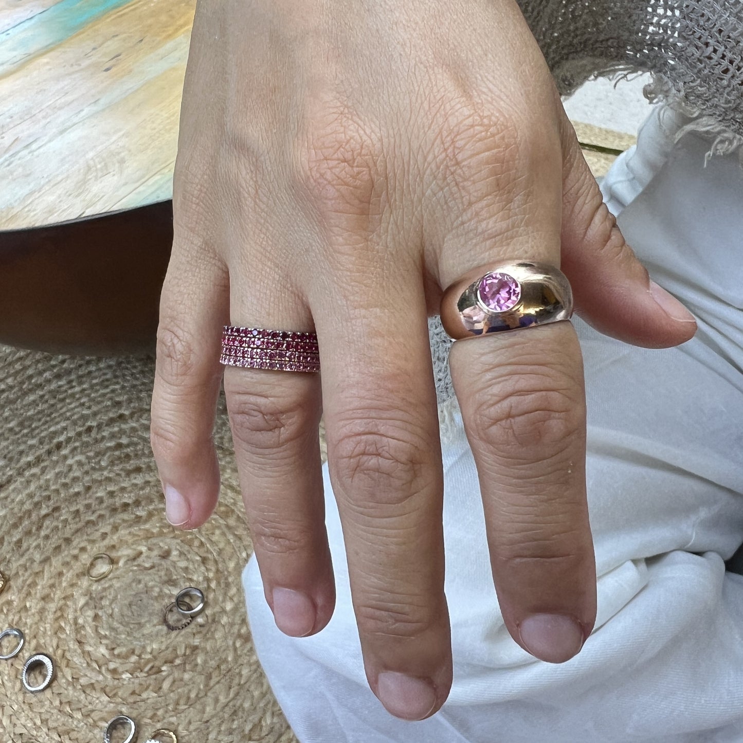 Linea Mini Ring – Red Ruby
