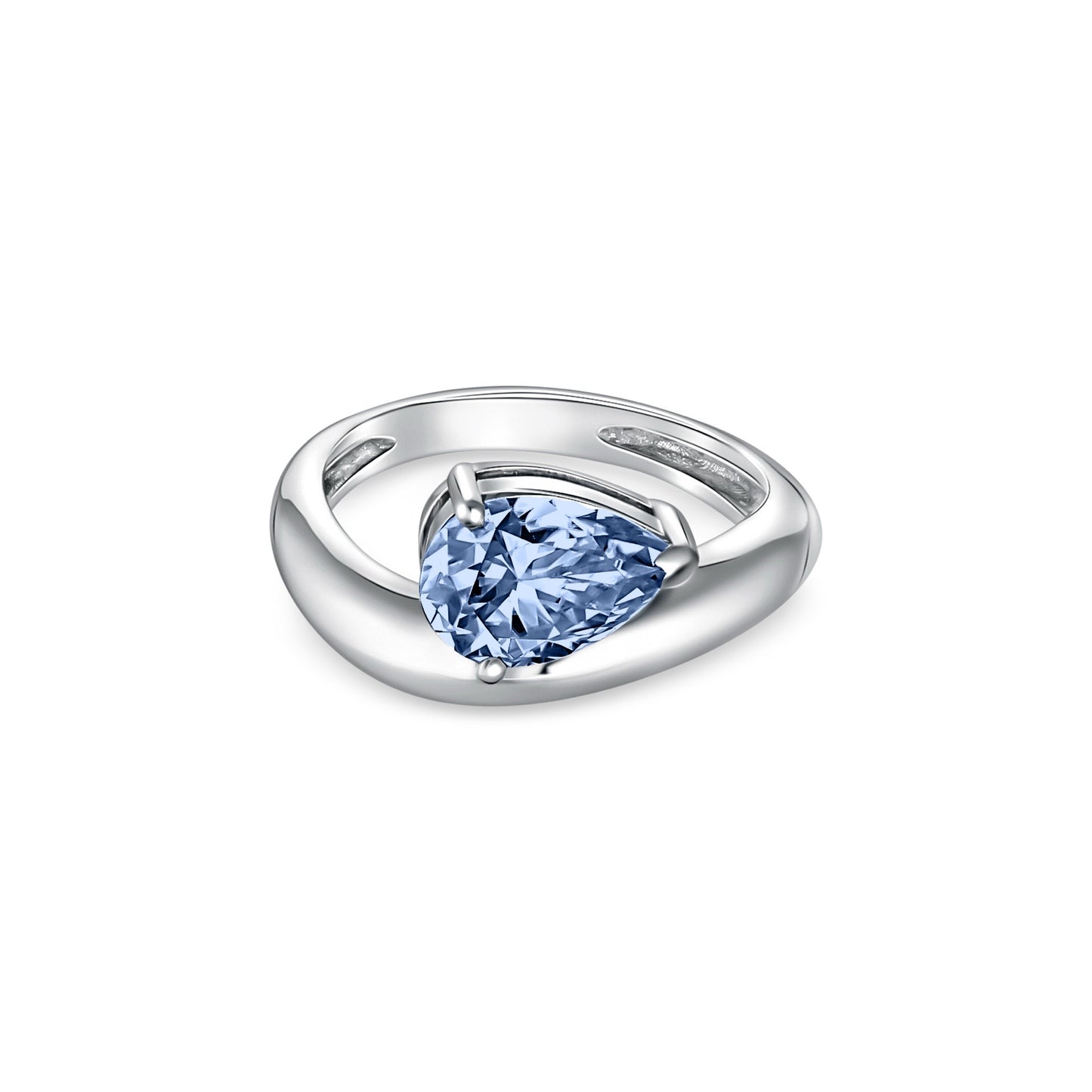 Nova Wave Solitaire Ring – Light Blue Aquamarine