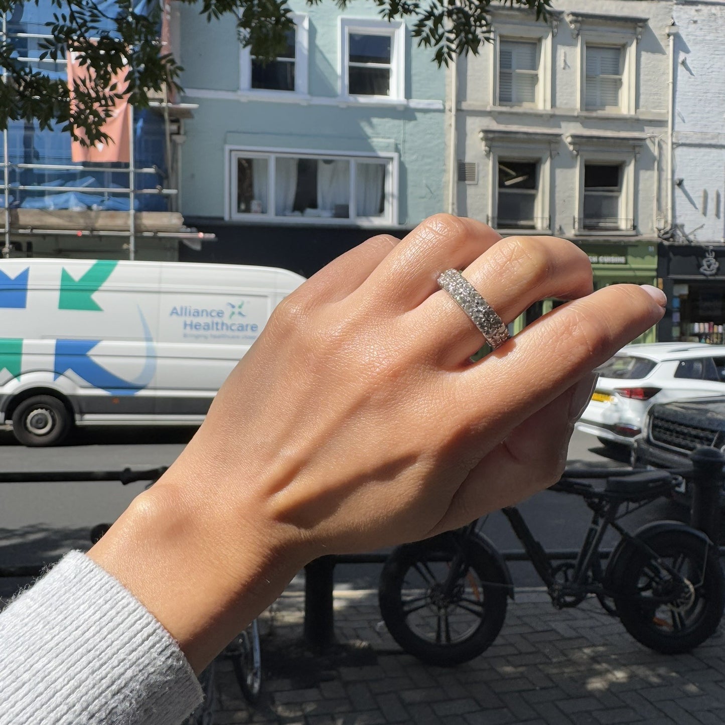Linea Twin Ring – White Diamond