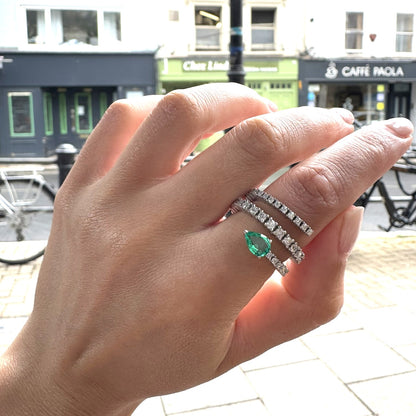 Nova Serpent Ring – Zambian Green Emerald