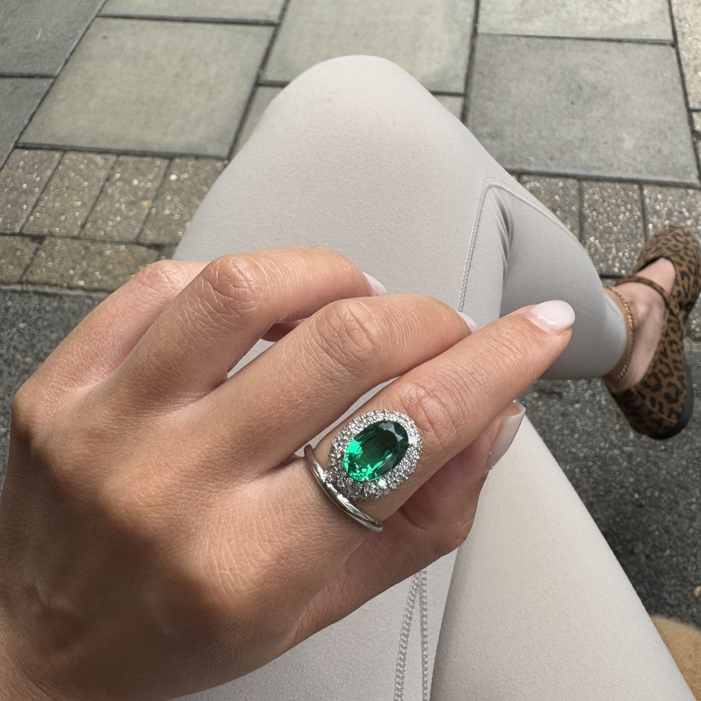 Velara Crest Ring – Purple Amethyst