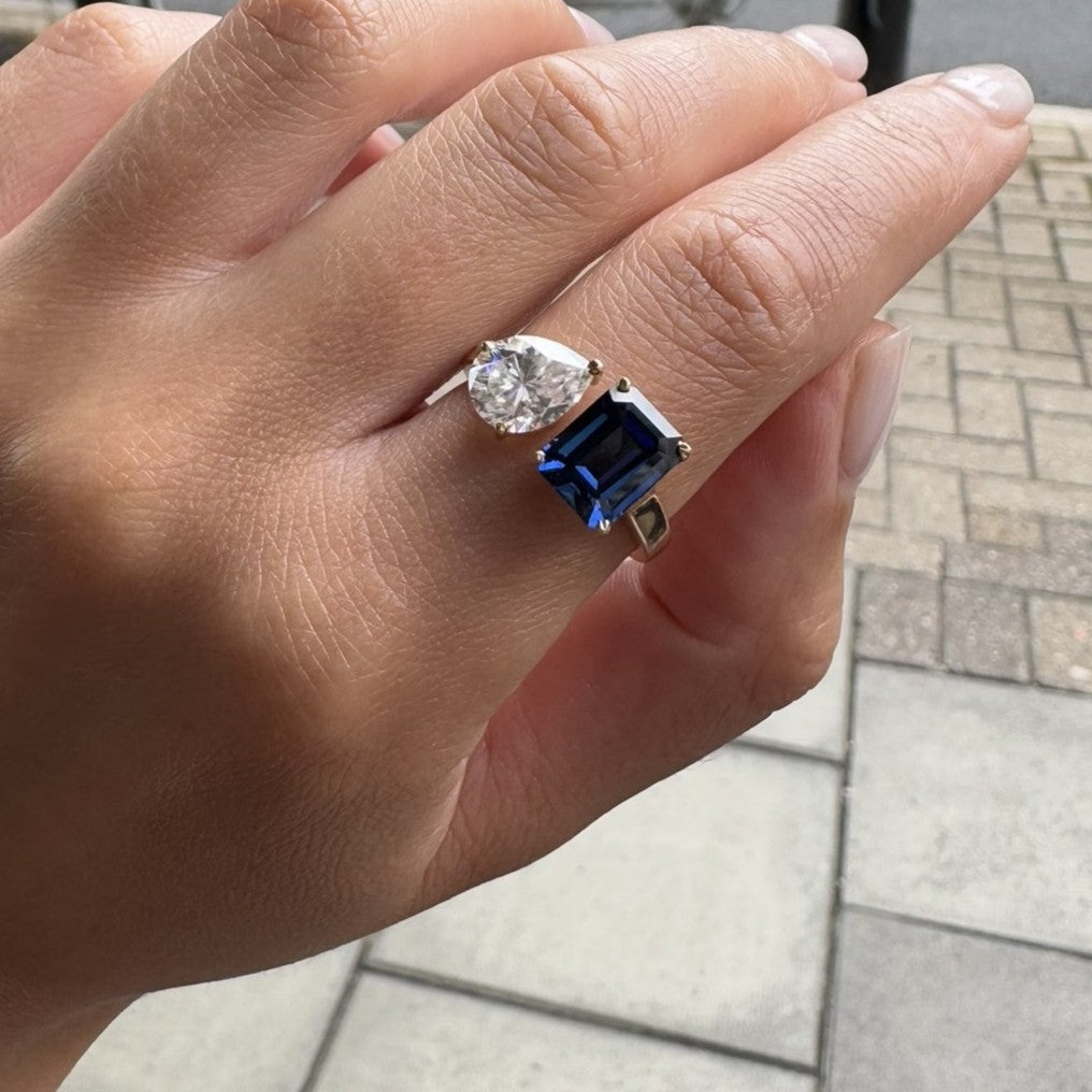 Nova Toi & Moi Ring – Zambian Green Emerald