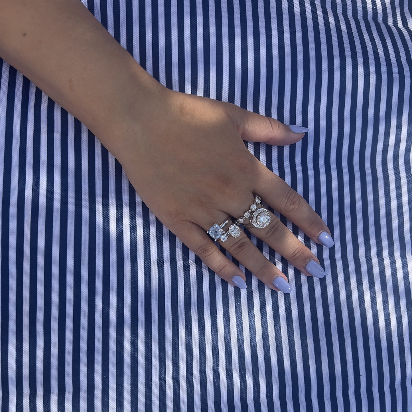 Velara Signature Ring – Light Blue Aquamarine