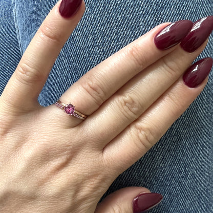 Linea Tres Ring – Light Pink Sapphire