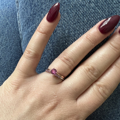 Linea Tres Ring – Light Pink Sapphire