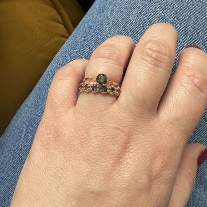 Juno Solitaire Ring – Zambian Green Emerald