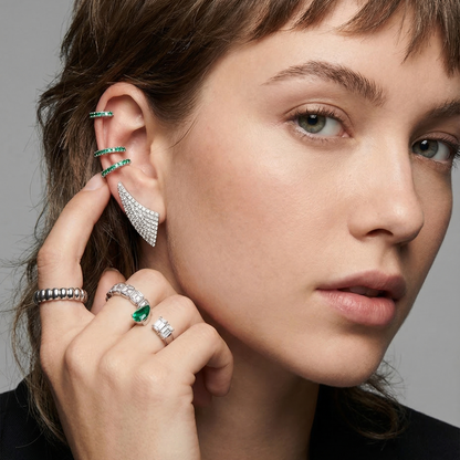 Nova Open Ring – Colombian Green Emerald