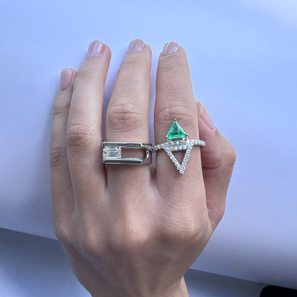 Nexus Journey Ring – Zambian Green Emerald