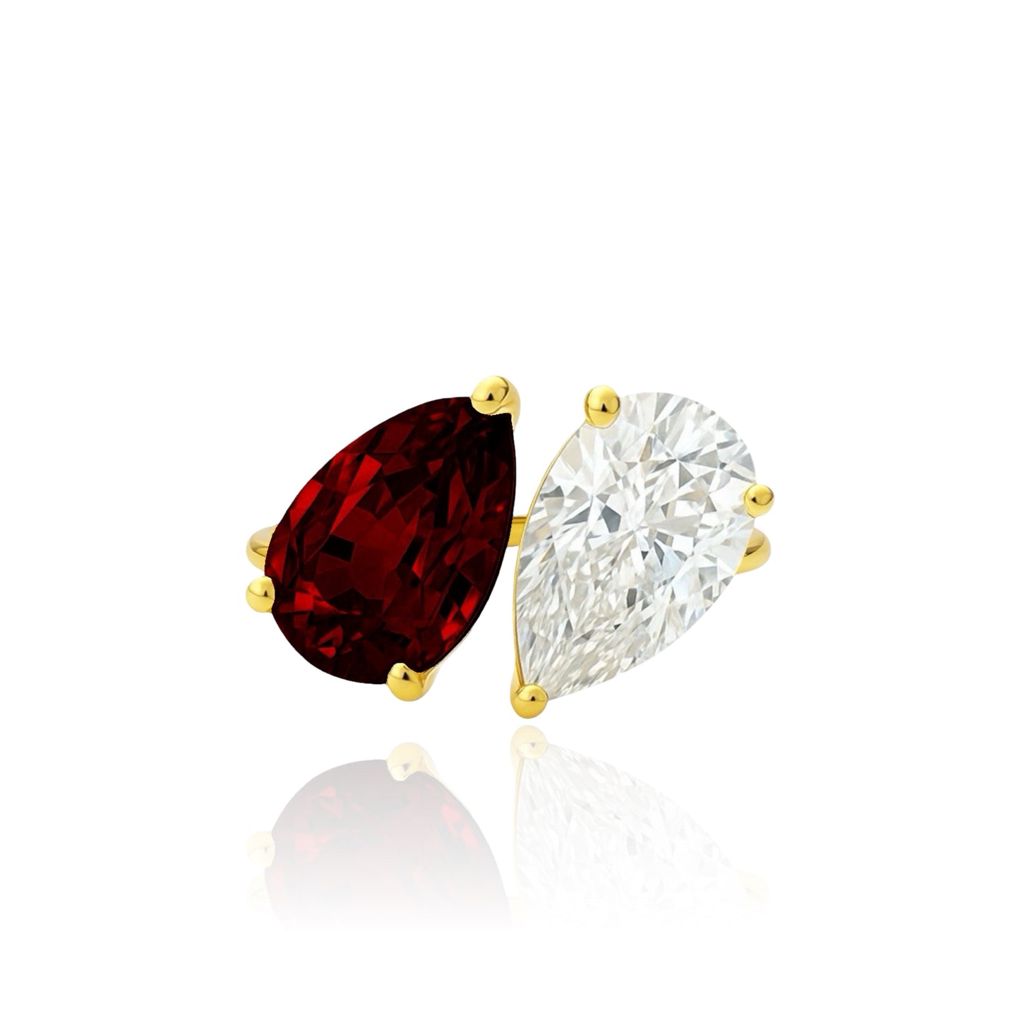 Nova Versus Ring – Deep Red Garnet