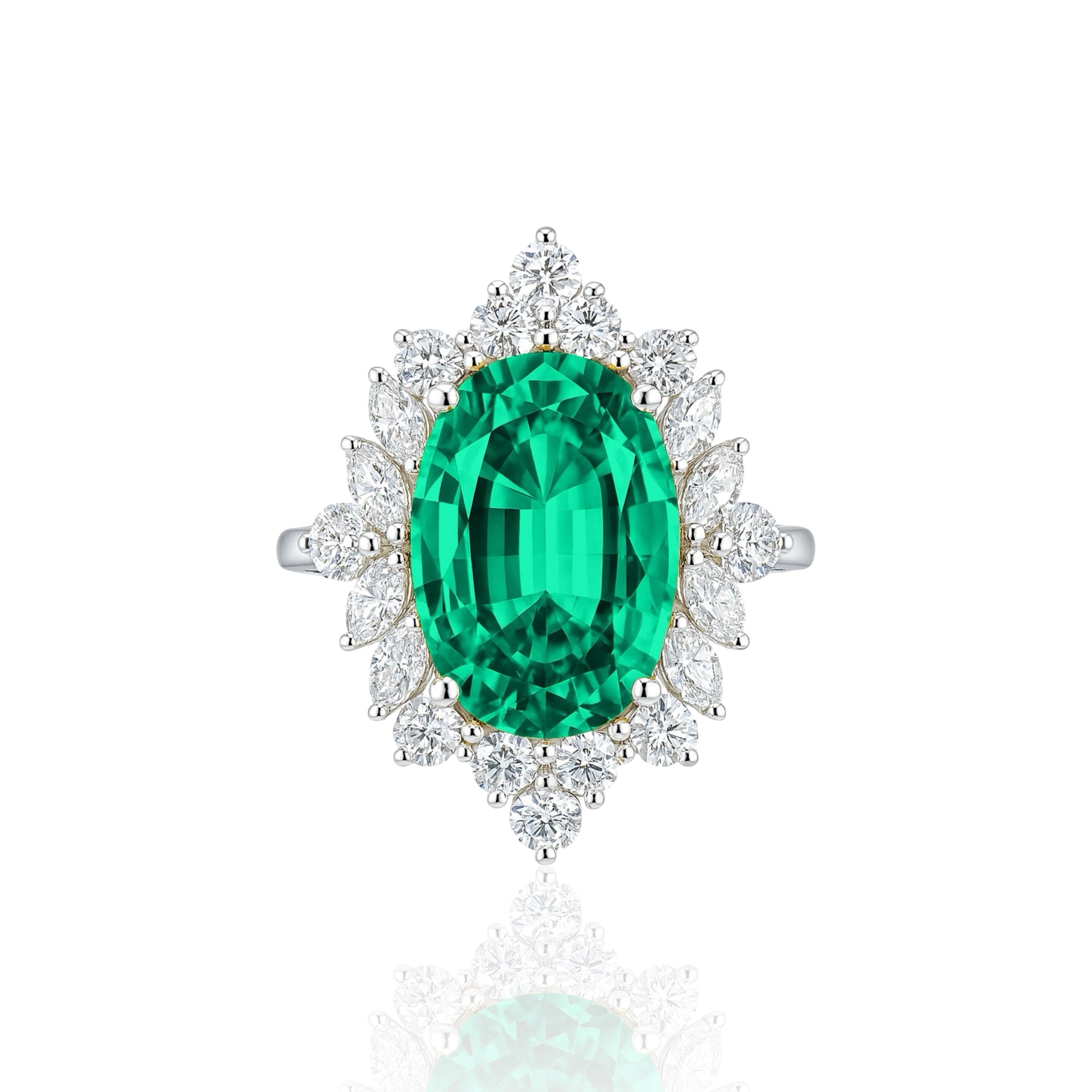 Velara Crown Ring – Colombian Green Emerald