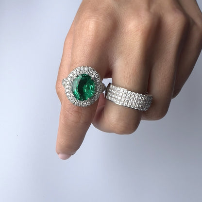 Velara Statement Ring – Colombian Green Emerald