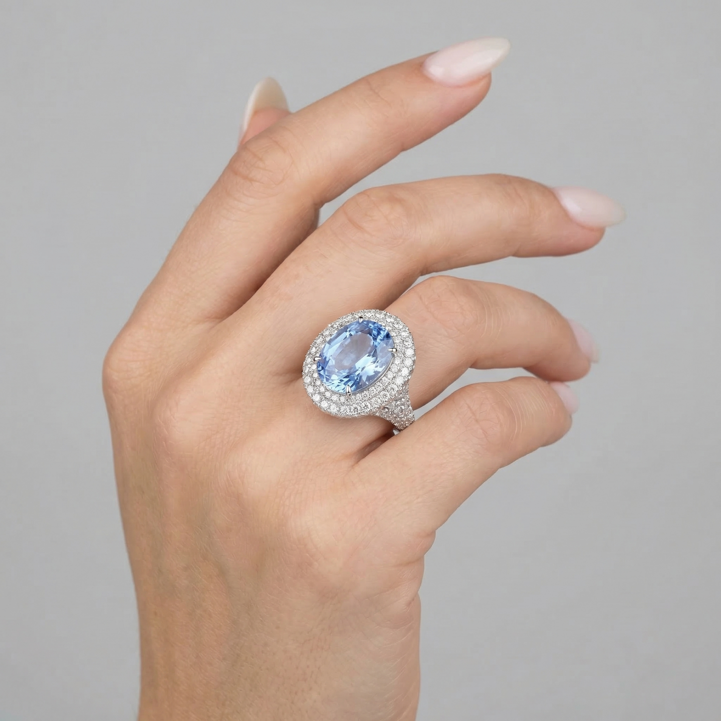 Velara Statement Ring – Light Blue Aquamarine