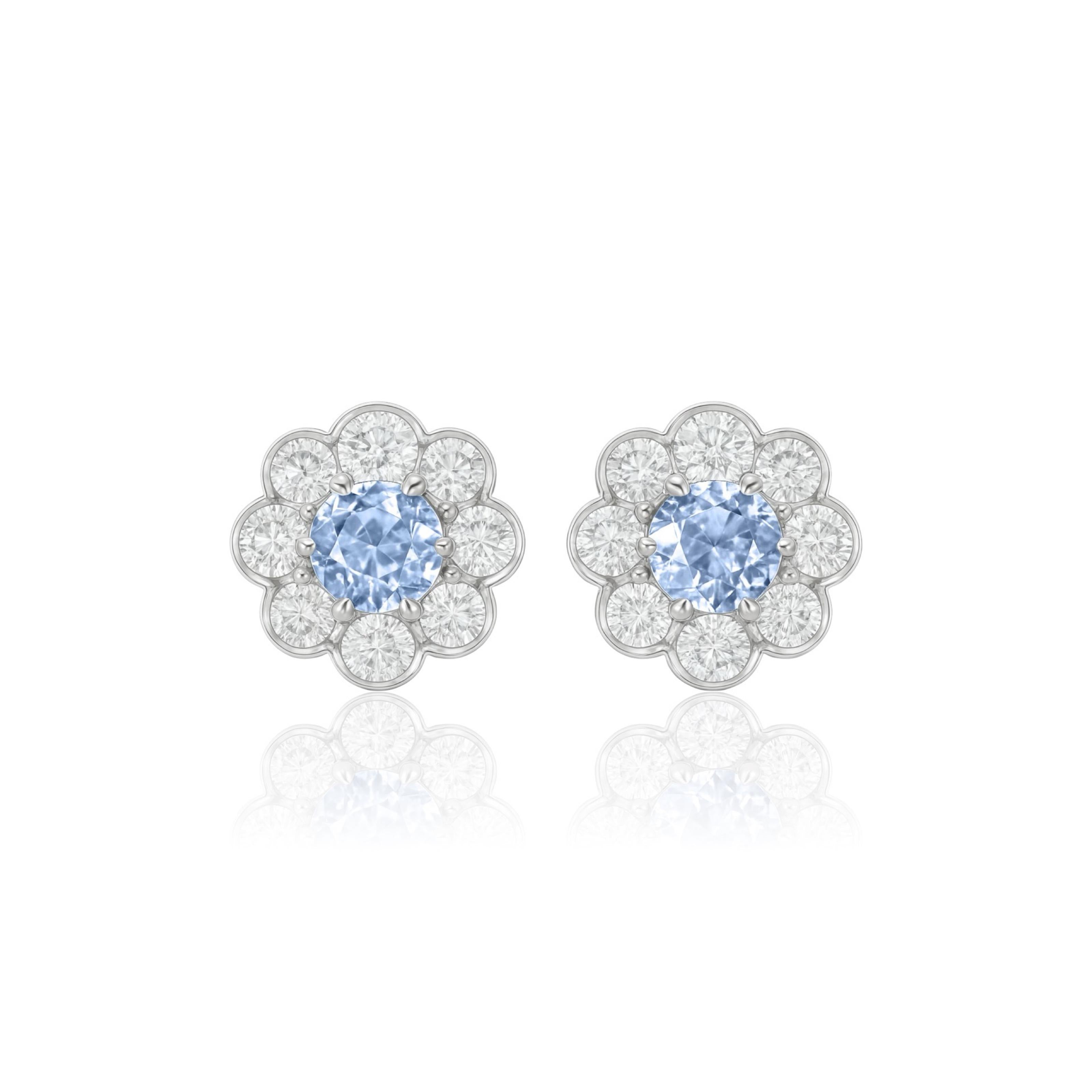 Juno Daisy Stud Earrings – Light Blue Aquamarine